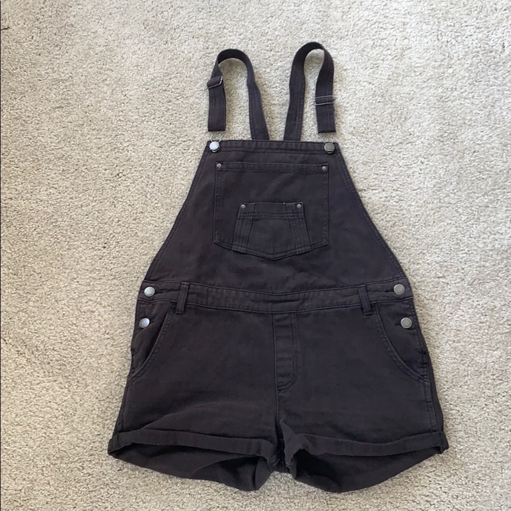 Black Billabong overalls Women’s Medium